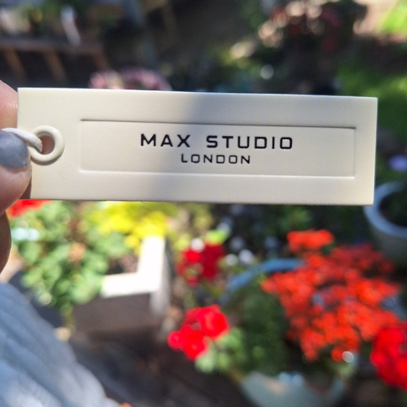 NWT MAX STUDIO TEXTURED MIDI SKIRT - Picture 6 of 6